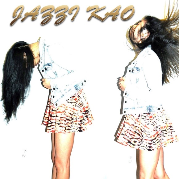 Meet your Posher, Jazzi - Picture 1 of 1